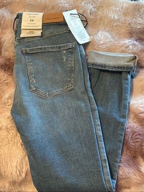Citizens Of Humanity Olivia Ankle Slim Jeans in Light Blue